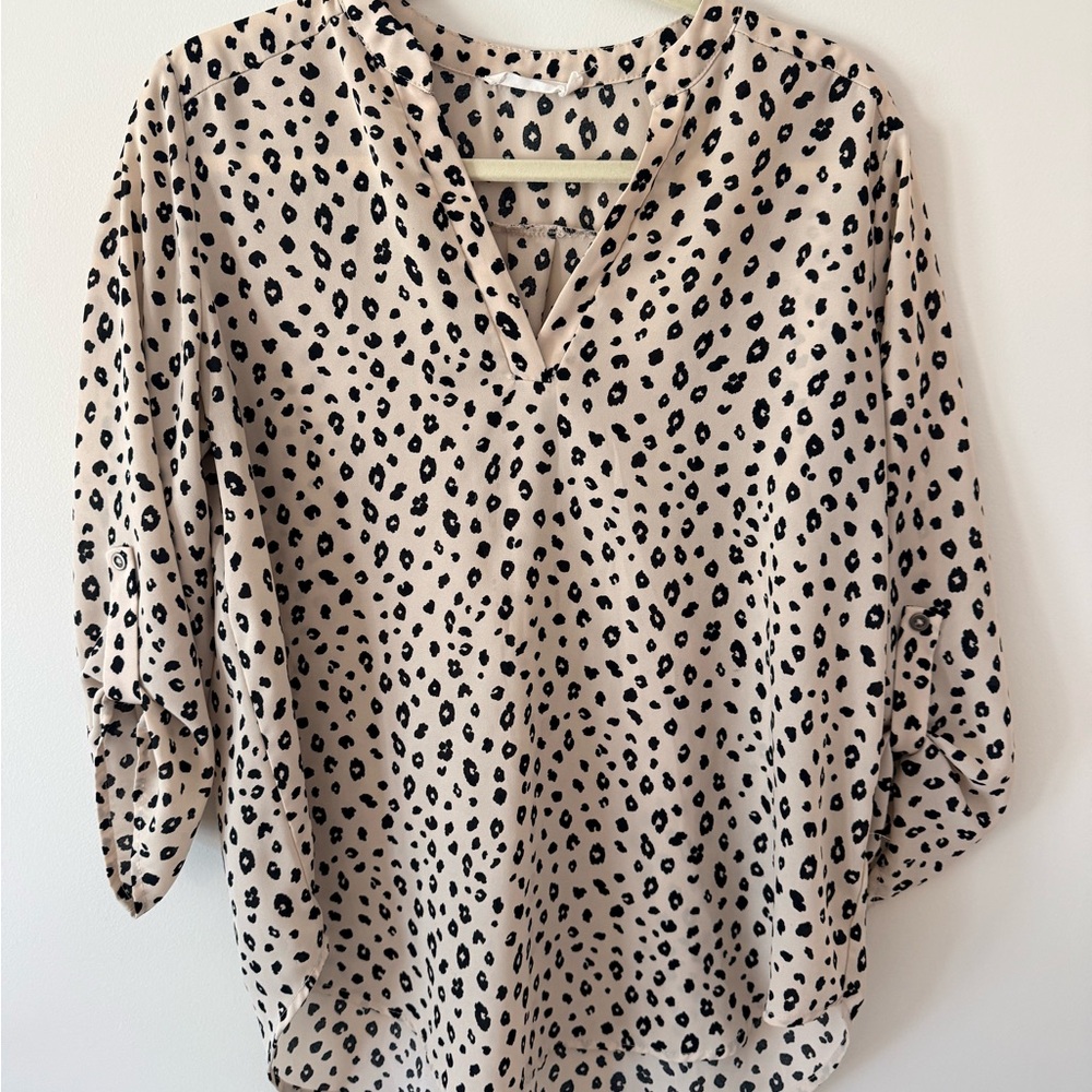 Stitch Fix | Beige Leopard Print Women’s Blouse | Stylish V-Neck Top